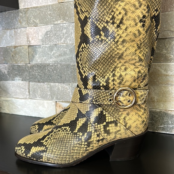 JIMMY CHOO Beca 45mm Snake-Print Boot - Picture 6 of 17